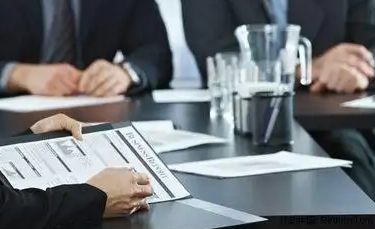 有資質(zhì)翻譯公司，不僅僅是營(yíng)業(yè)執照，這些也要具備