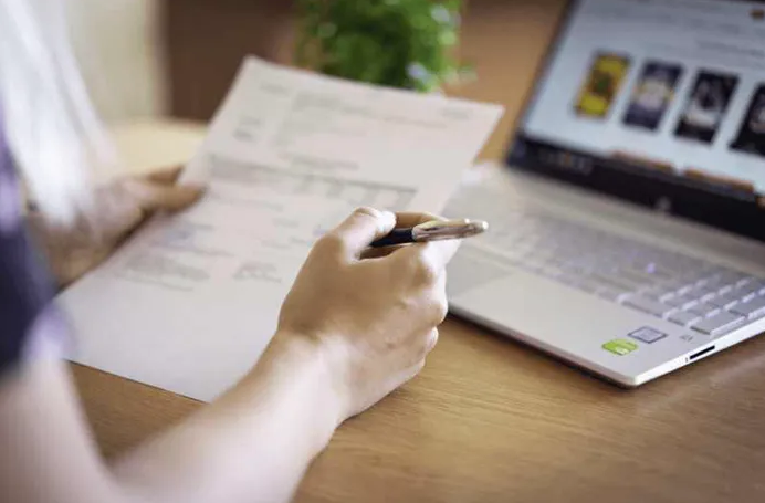 合同翻譯公司怎么報價(jià)的，收費多少？