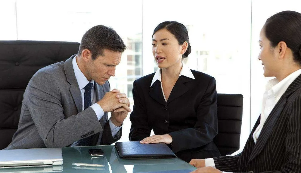 口譯翻譯現場(chǎng)經(jīng)常會(huì )出現一些錯誤導致的原因是什么？