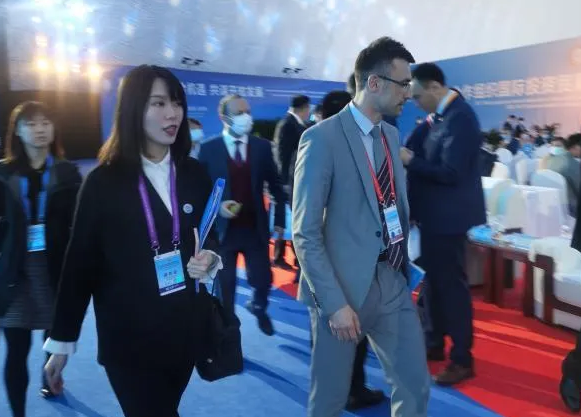 合肥展會(huì )陪同翻譯需要了解的內容有哪些，陪同翻譯介紹